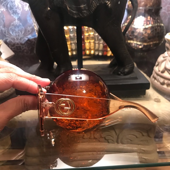 Oversized High Fashion Sunglasses - Picture 8 of 10